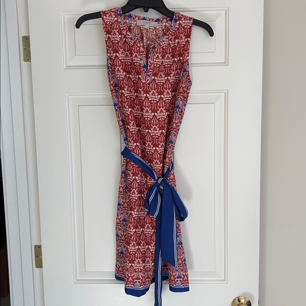 💙❤️ LOFT Floral Red and Blue sleeveless dress size small